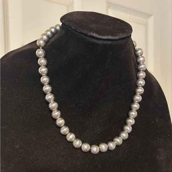 925 Sterling silver Pearls